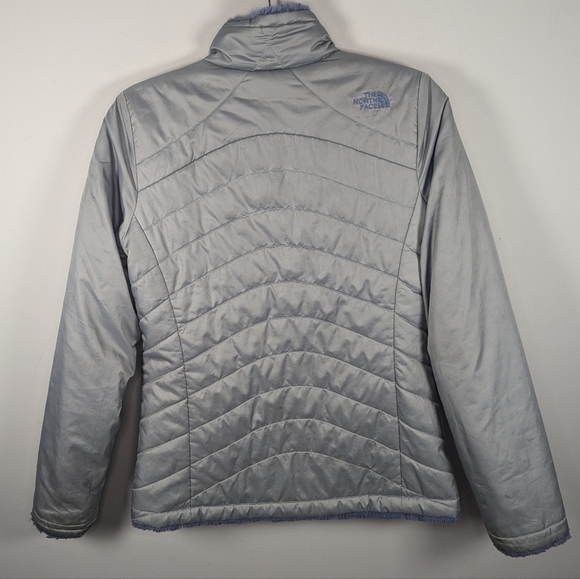 The Northface Face Women’s Reversible Mossbud Jacket Small Gray/Purple winter - Picture 3 of 5